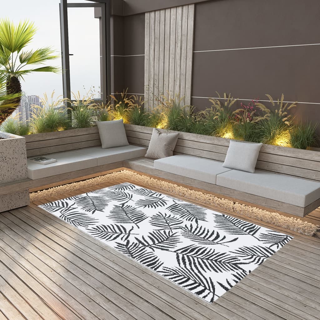 Berkfield Outdoor Carpet White and Black 120x180 cm PP