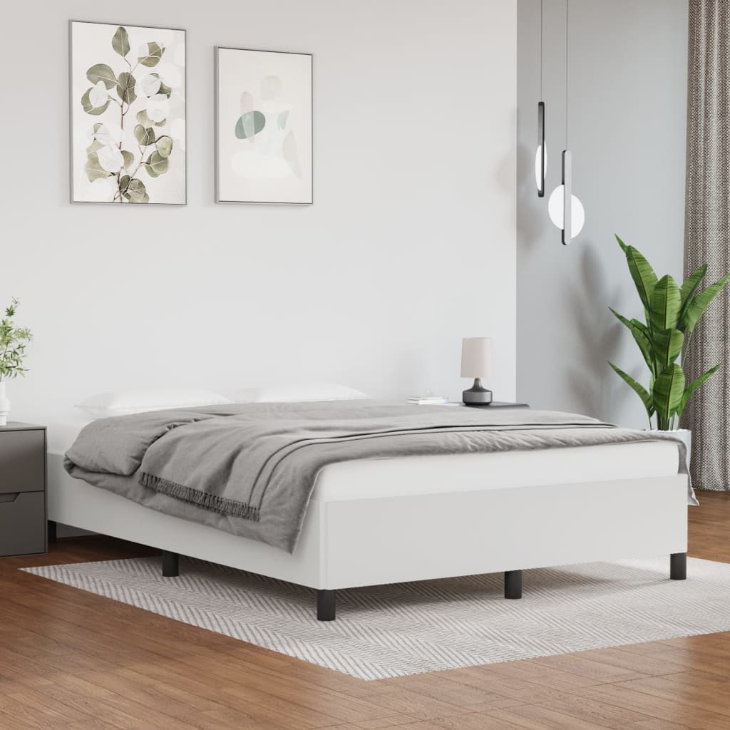 Berkfield Bed Frame White 135x190 cm 4FT6 Double Faux Leather